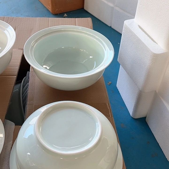 陶瓷青色无盖品锅两个，微瑕包邮