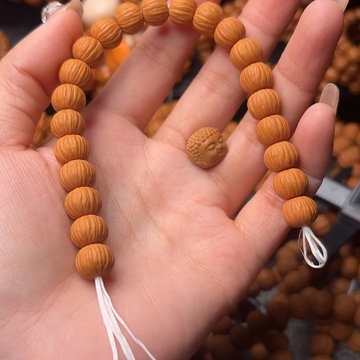 承***诺吊坠猴头核桃1111111111