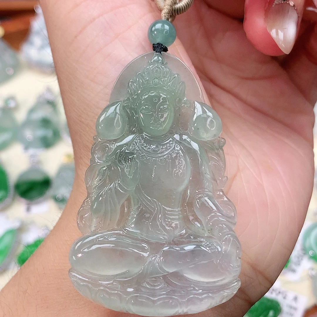 颈饰未镶嵌翡翠度母
