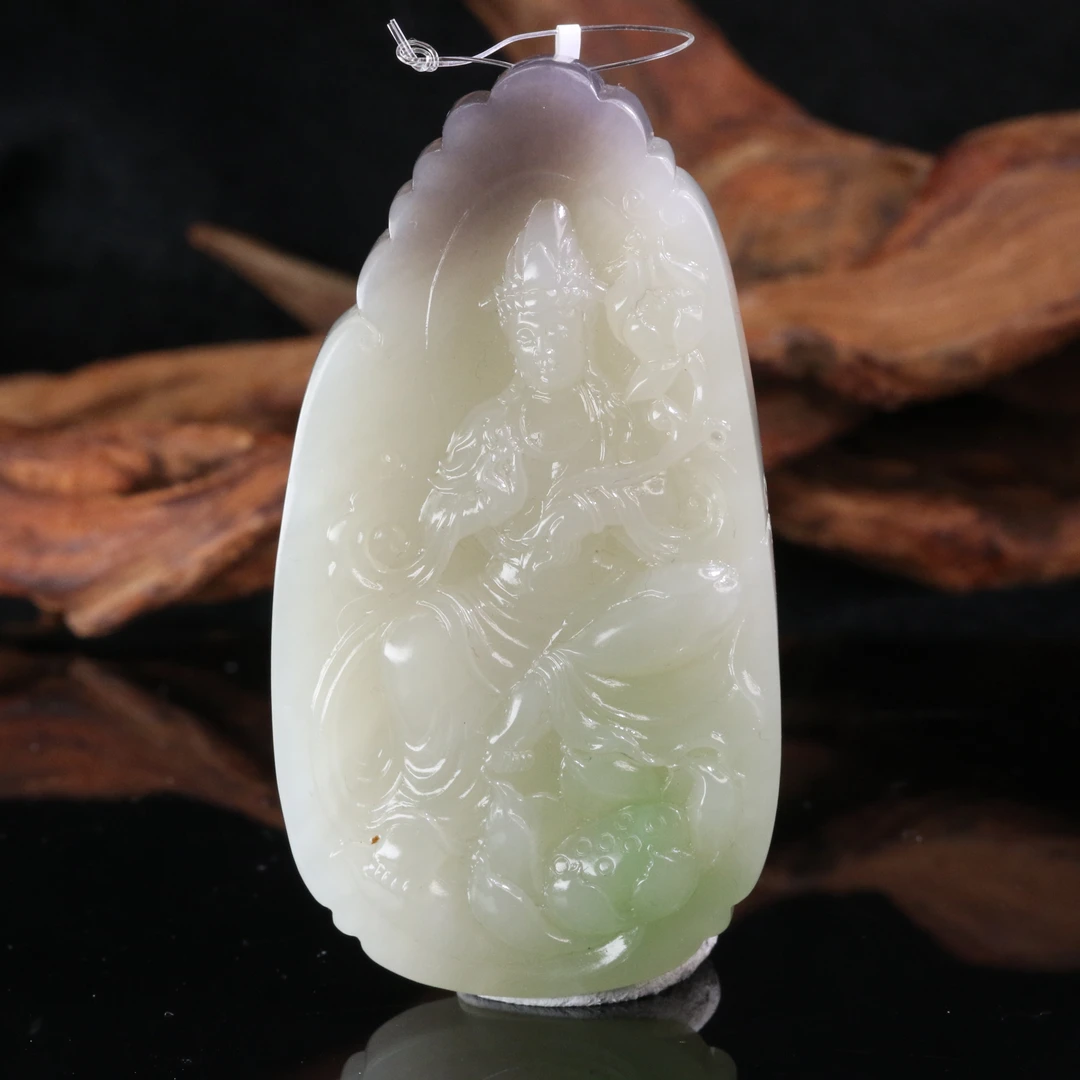 13和田玉三彩观音牌/000611上海嘉禾拍卖