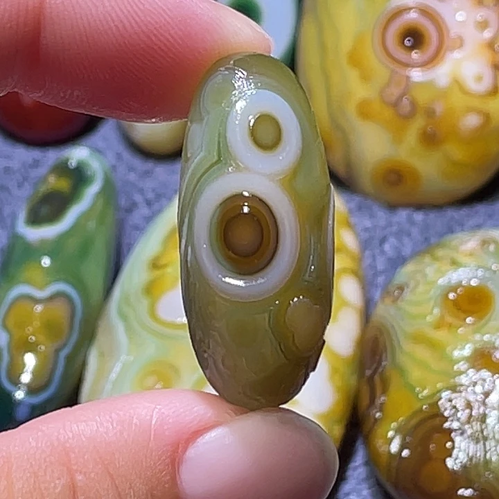 未镶嵌玛瑙/玉髓珠宝奇石