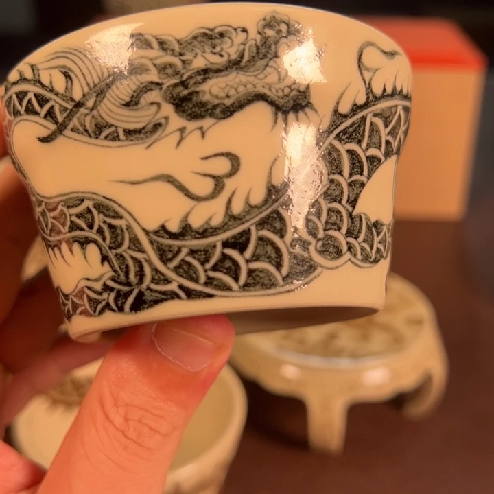 次***成手工手绘陶瓷艺术