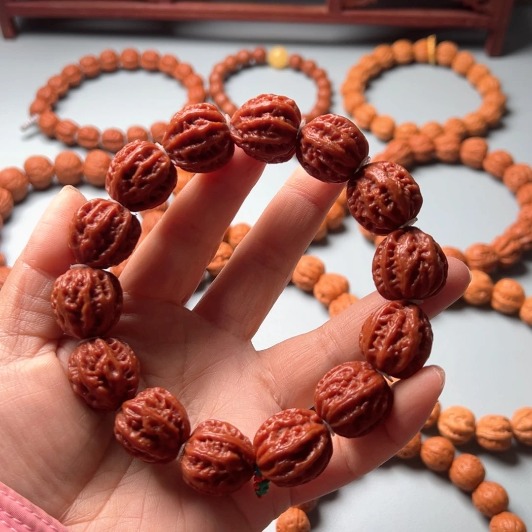 文玩核桃吊坠野生小核桃