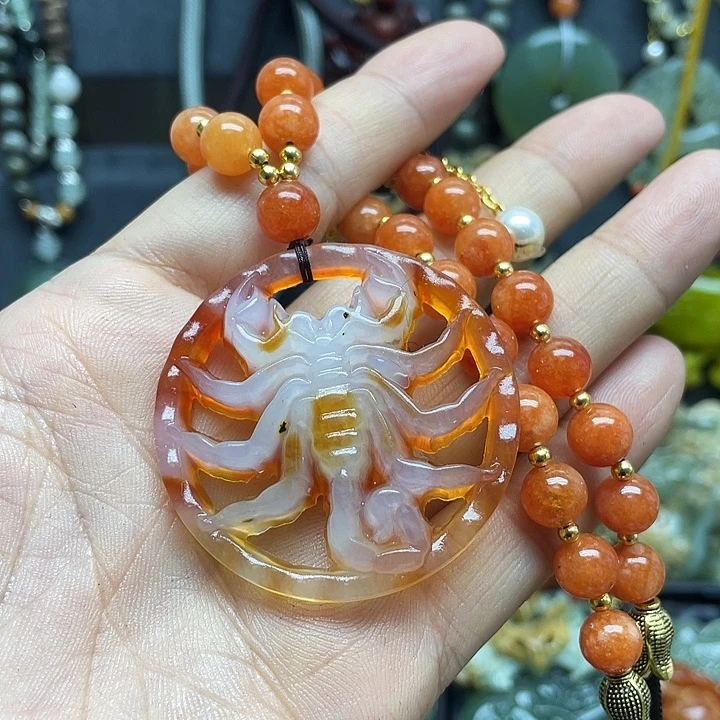 未镶嵌蛇纹石玉颈饰