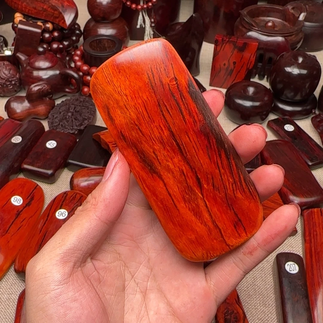 少***嘛檀香紫檀（小叶紫檀）