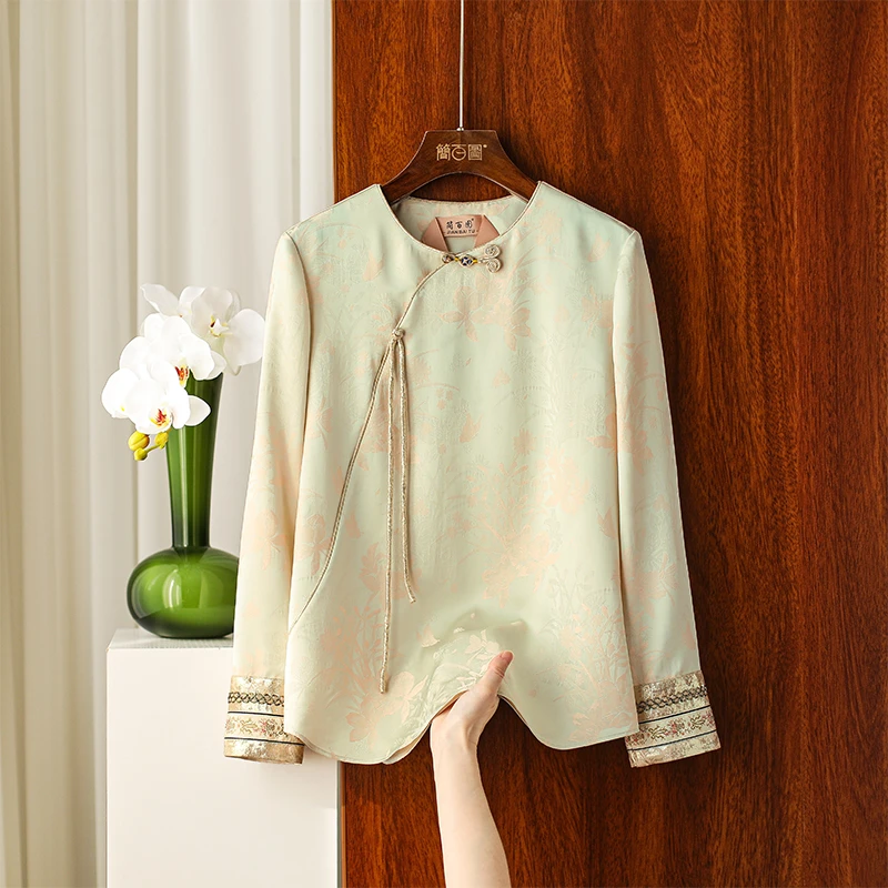 2025早春新款加密新中式蛤粉绿气质百搭圆领重工提花缎面衬衫