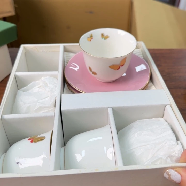 一个物件哈哈哈哈