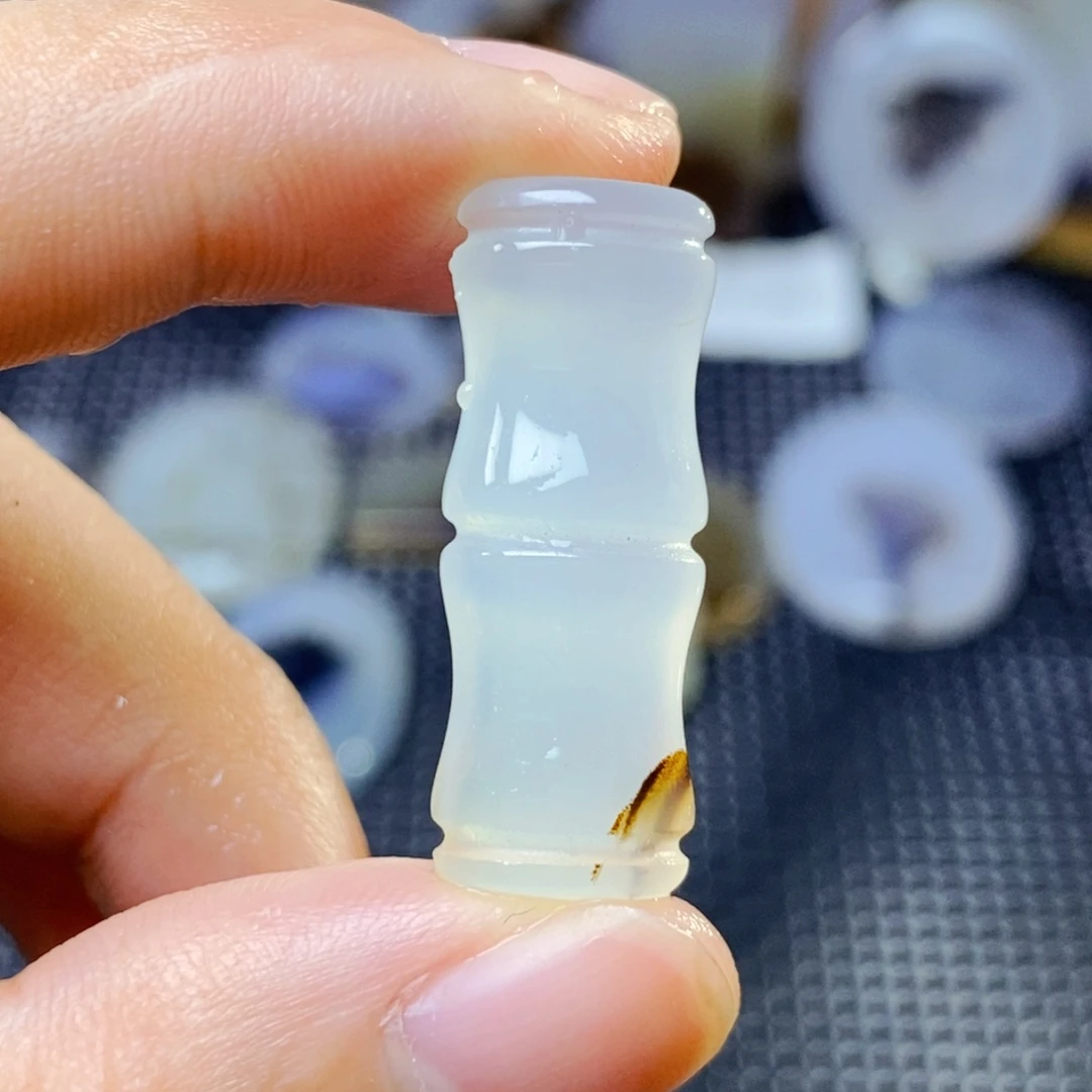 玛瑙/玉髓未镶嵌珠宝奇石