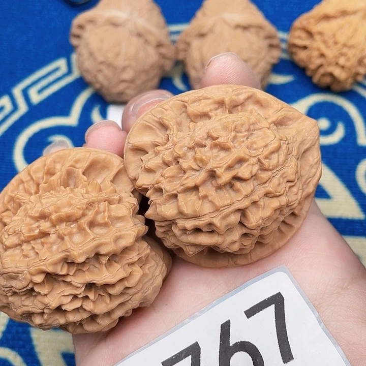 吊坠文玩核桃核桃