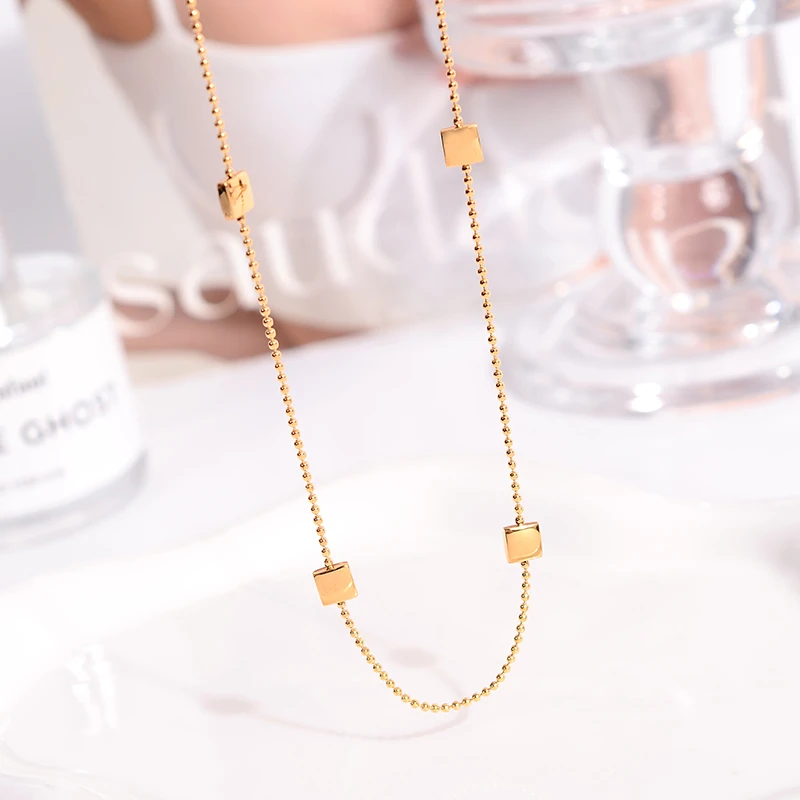 钛钢项链 小方块项链女2025新款气质小众设计轻奢锁骨链不褪色