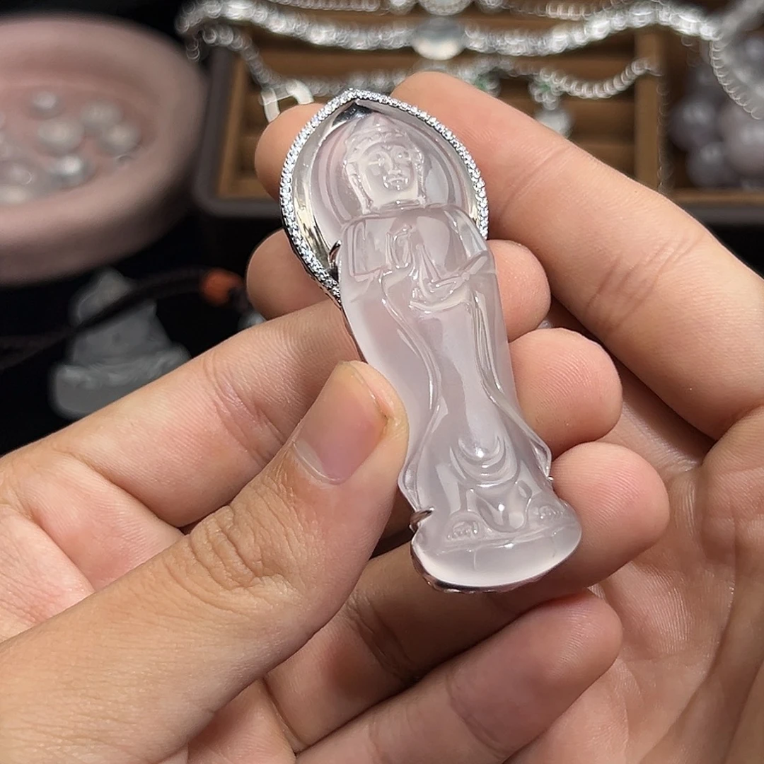 石英质玉银S925镀金镶嵌颈饰站姿观音