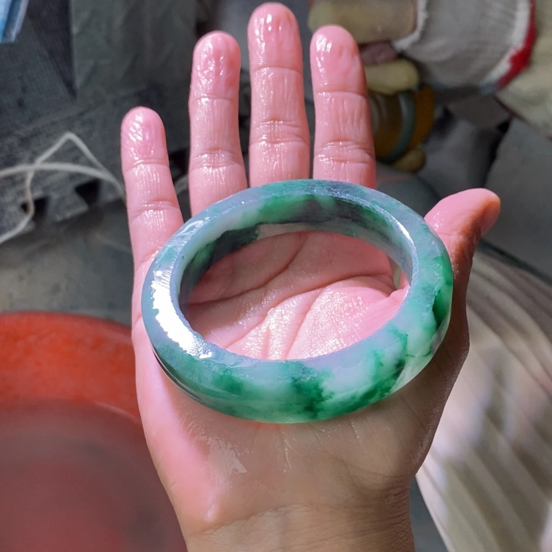 流***，石英质玉（非洲翠）未镶嵌手镯定制