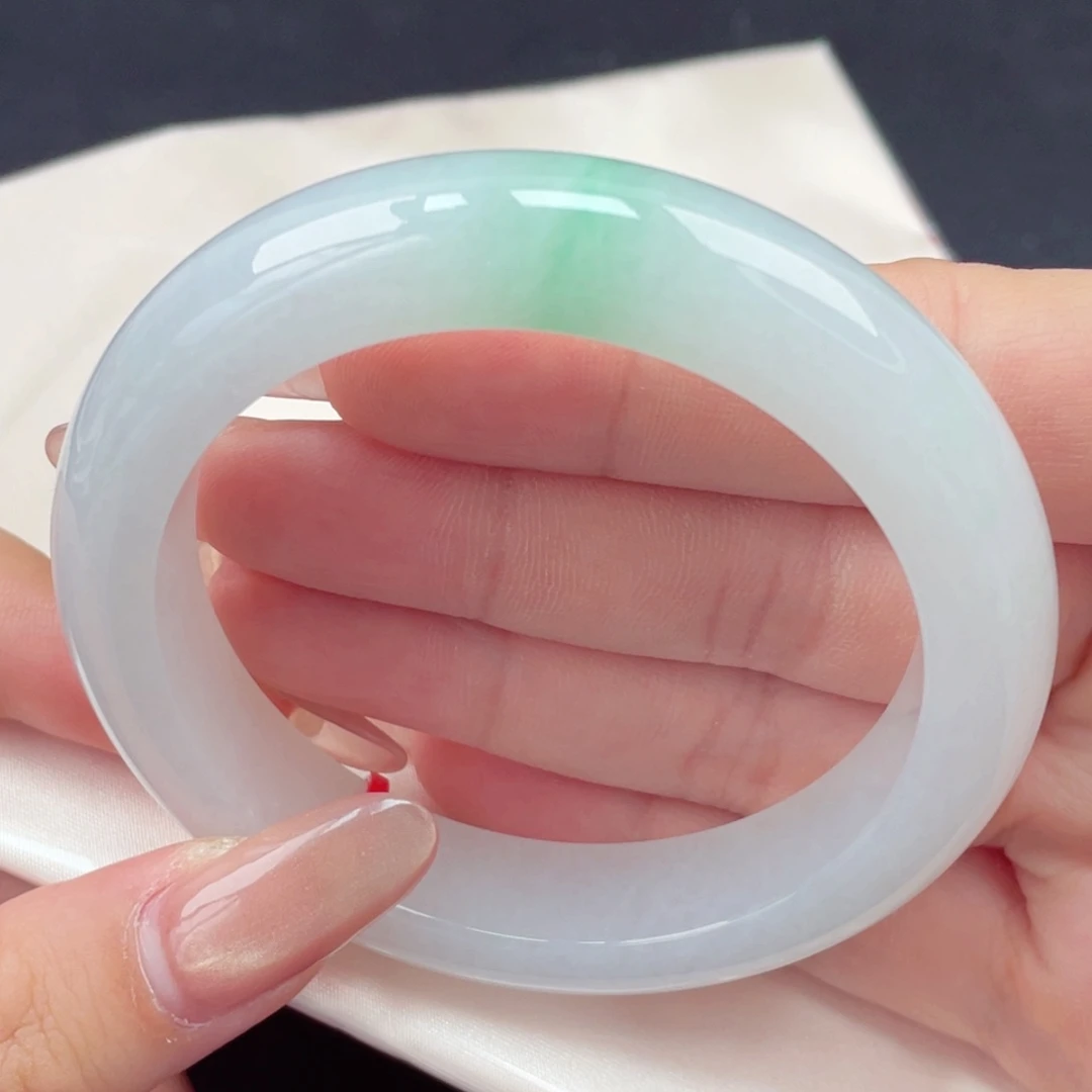 未镶嵌手镯翡翠57圈口