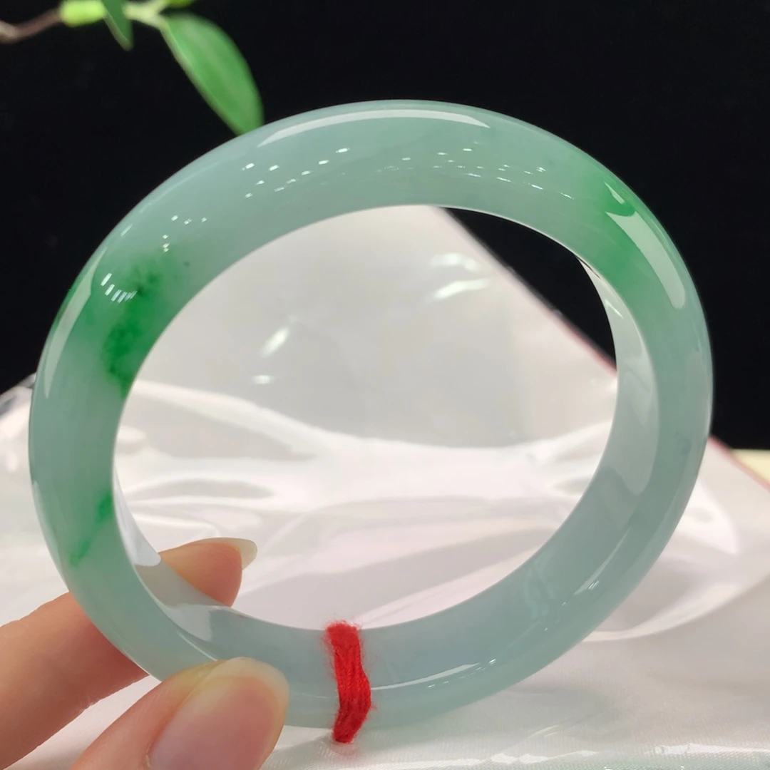 翡翠手镯未镶嵌111-1916