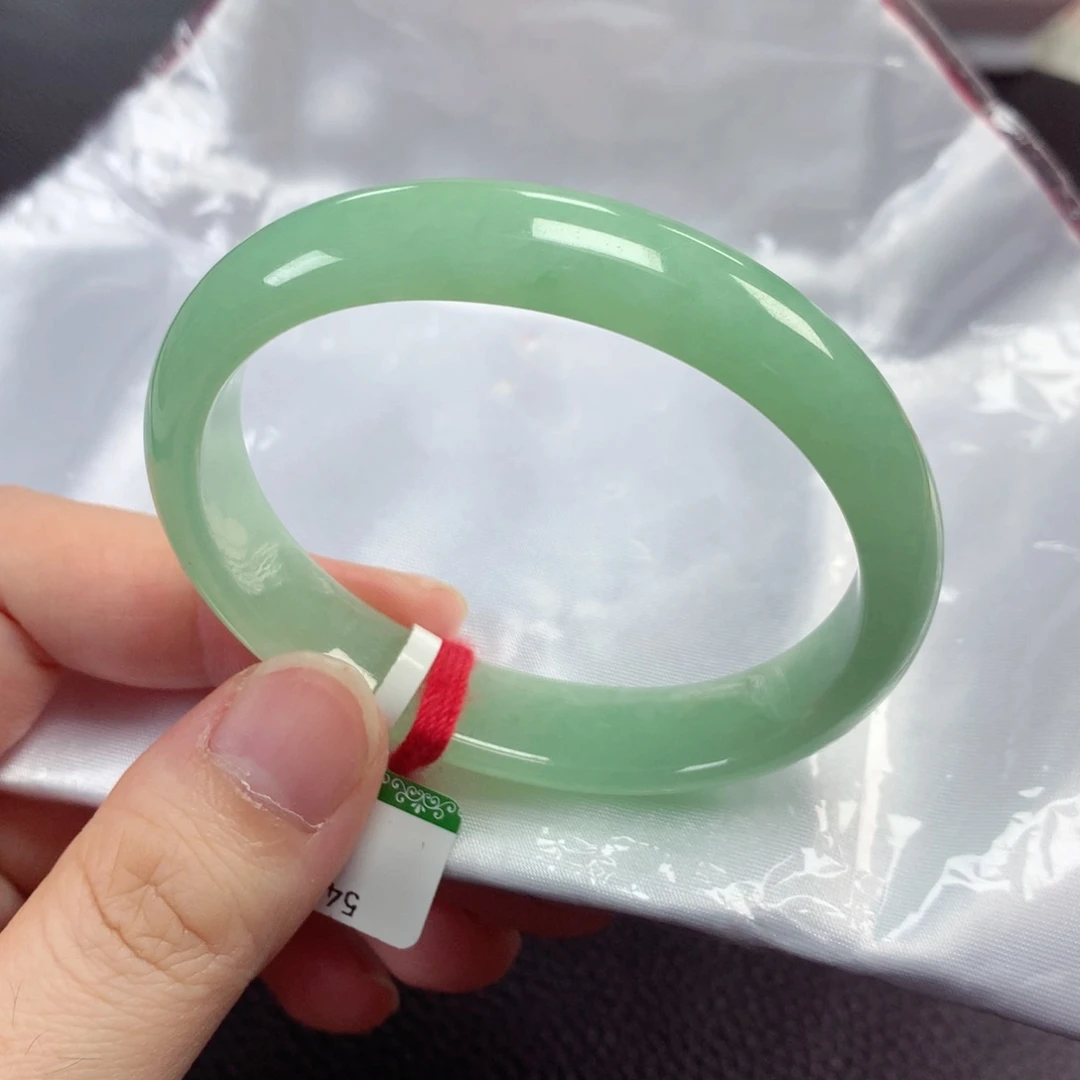 翡翠手镯未镶嵌缅甸天然翡翠手镯54贵妃