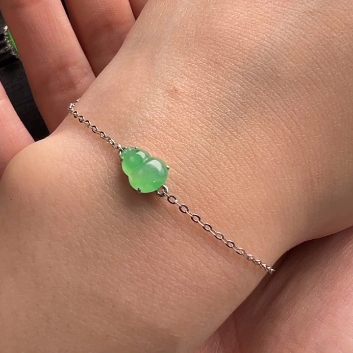 18K金镶嵌手链翡翠Y葫芦