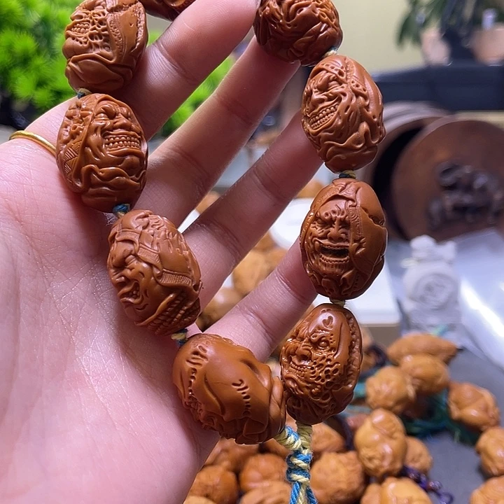 阿***）吊坠橄榄核橄榄核雕