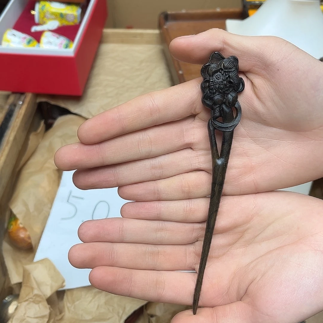 大叶紫檀（黑酸枝木类）