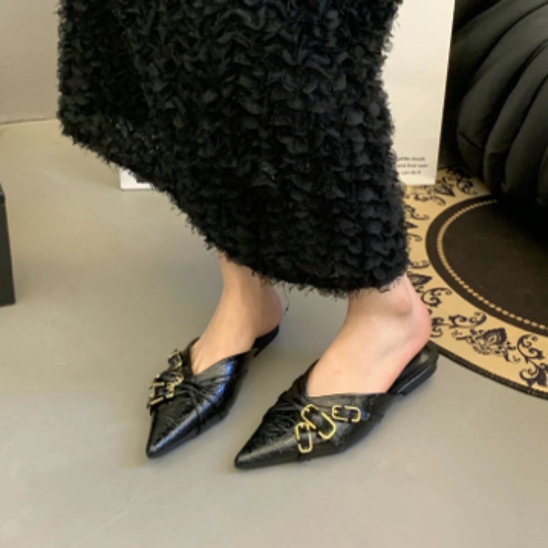 2025新款春季鞋子女时尚气质欧美风金属锁扣浅口尖头单鞋平底鞋女