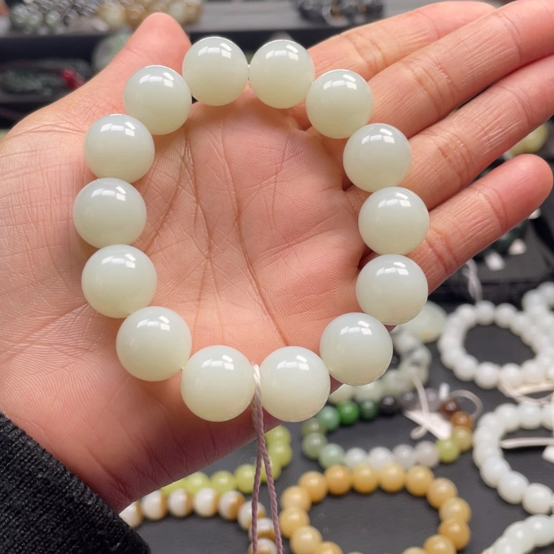 和田玉未镶嵌手链