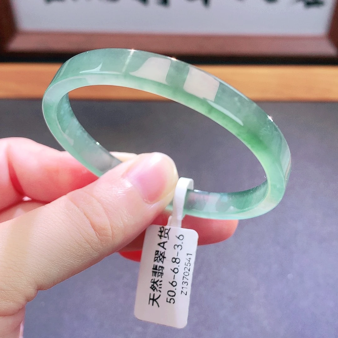翡翠未镶嵌手镯天然翡翠