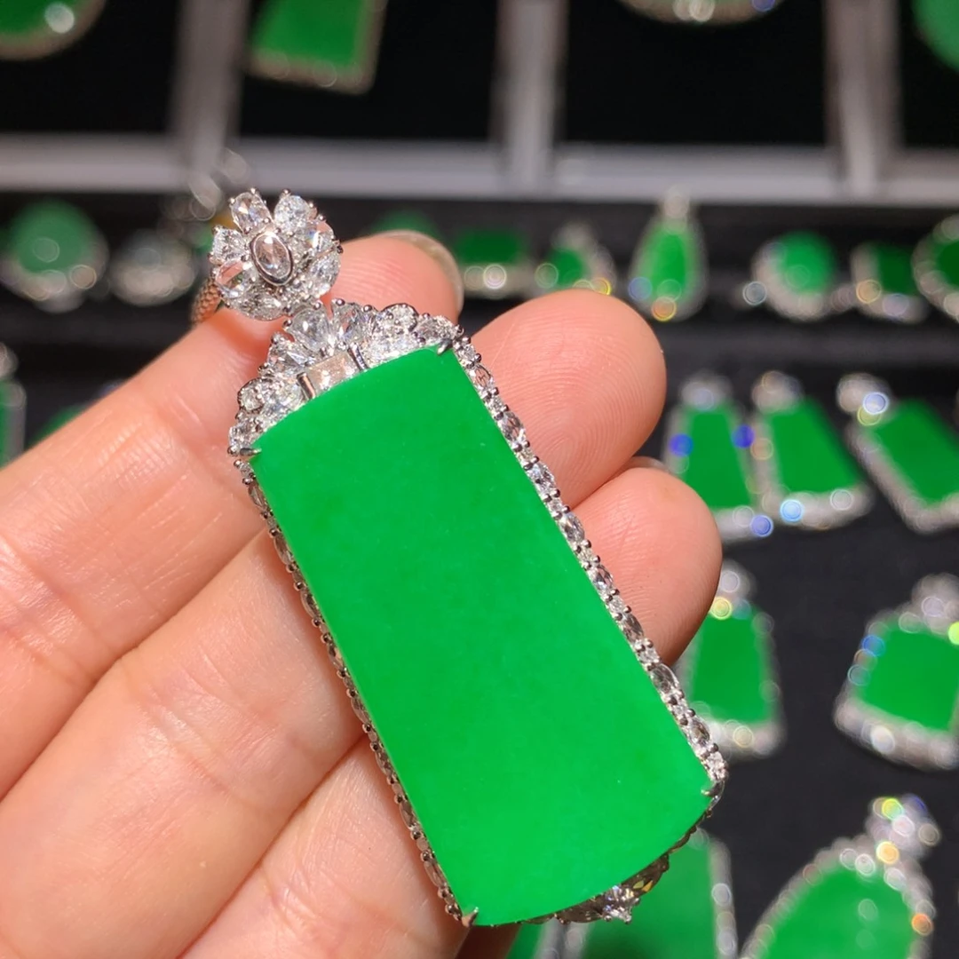 翡翠18K金镶嵌吊坠(不含链)翡翠