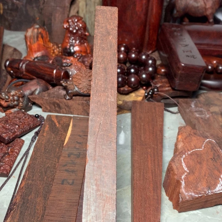 檀香紫檀（小叶紫檀）月*星