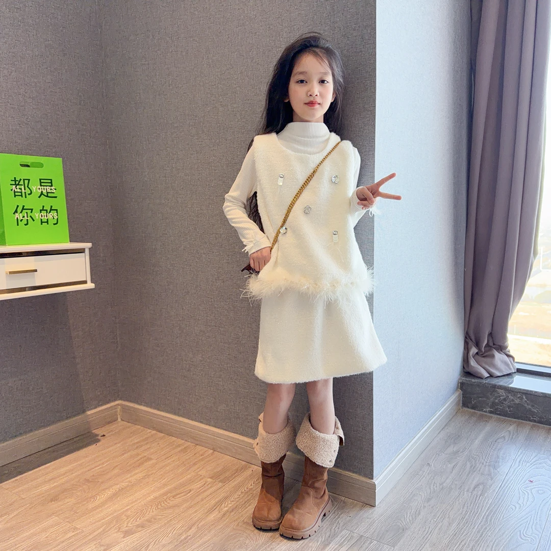 女童套装超火冬装2026新款洋气女孩小香风马甲打底衫短裙一整套潮