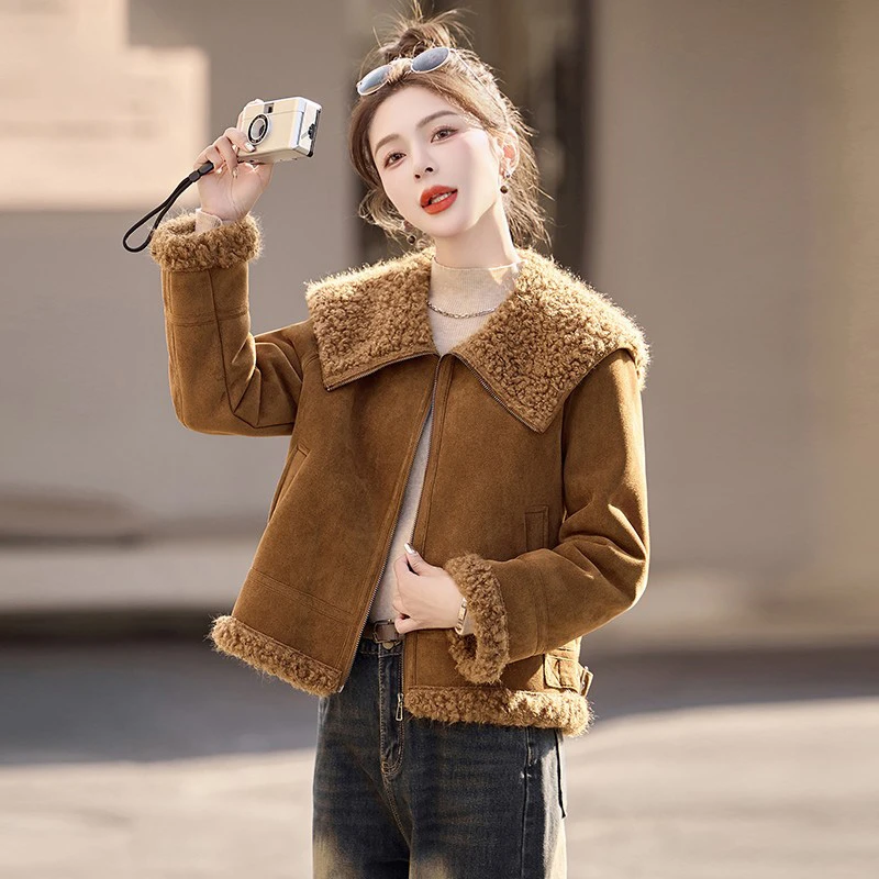 驼色短外套女2025秋冬新款韩版加绒加厚小个子皮毛一体夹克机车服