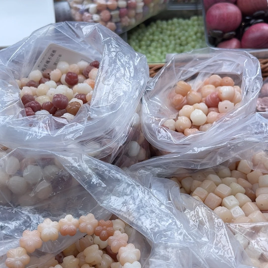 白玉菩提吊坠a12mm/30颗混雕刻