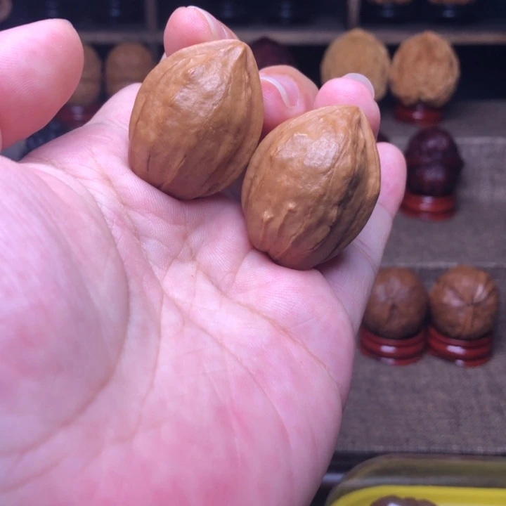 把件橄榄核21金瓜子