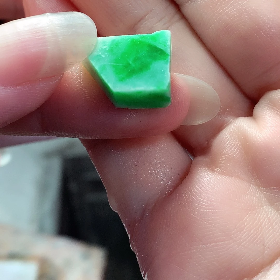 未镶嵌定制翡翠翡翠