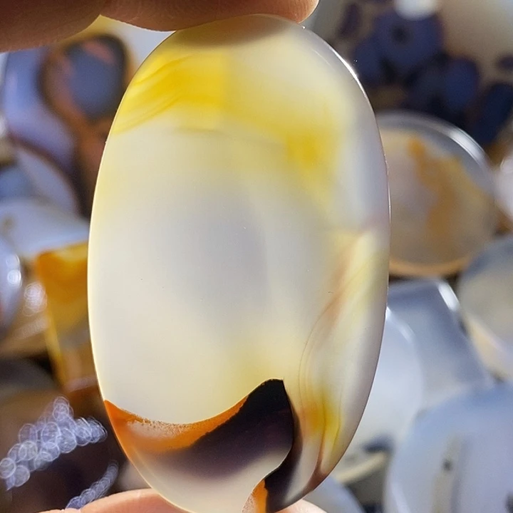 未镶嵌颈饰玛瑙/玉髓宝*堂