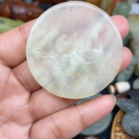 蛇纹石玉未镶嵌颈饰17