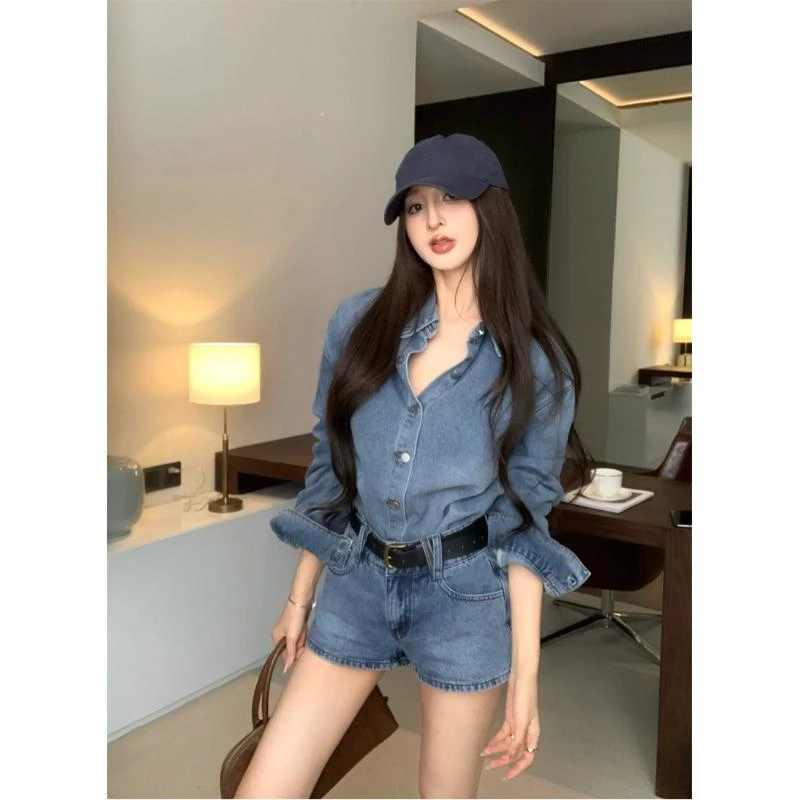 复古蓝色长袖牛仔衬衫外套女秋季穿搭套装休闲裤子直筒短裤两件套