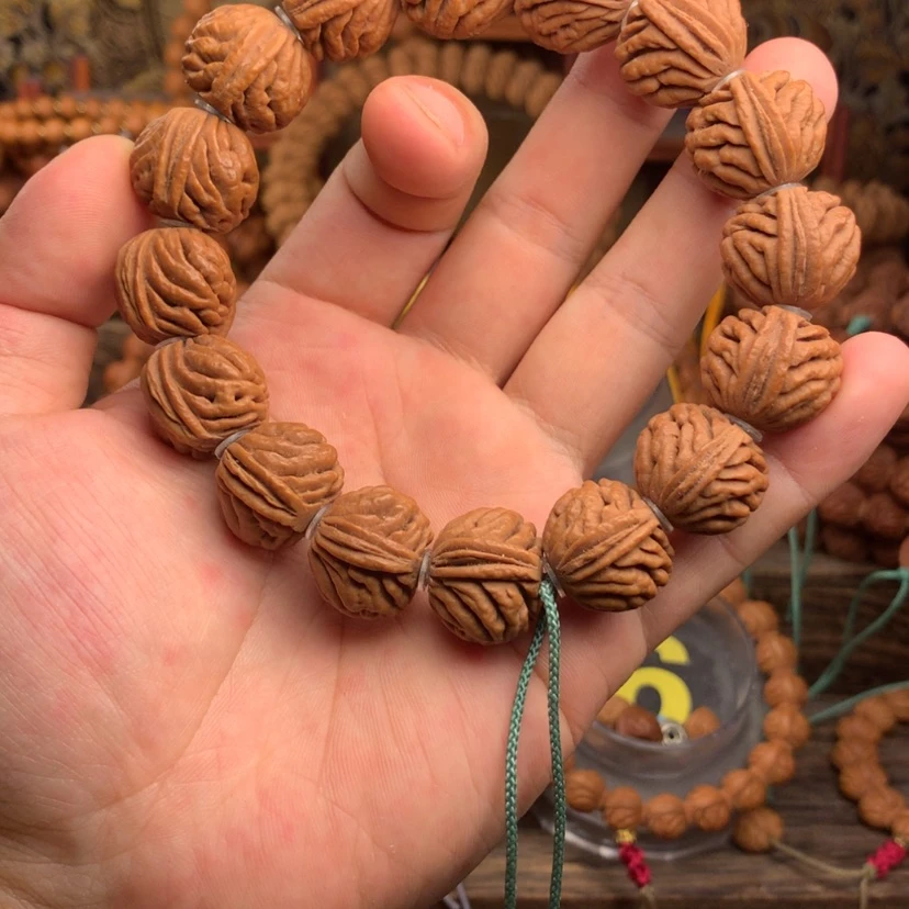 【闪购商品】桃核手串19龙鳞凤尾