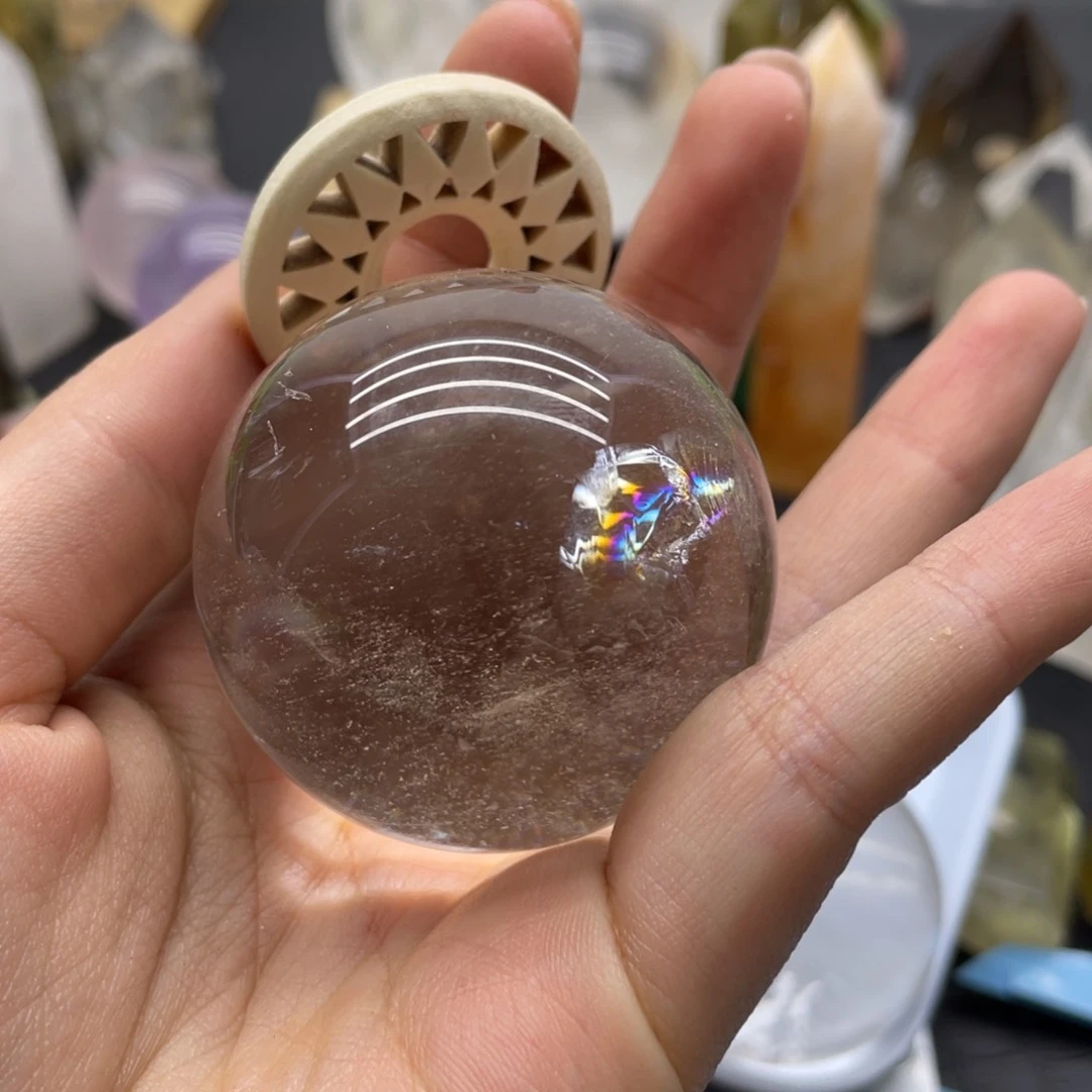 水晶76未镶嵌大***手白水晶球