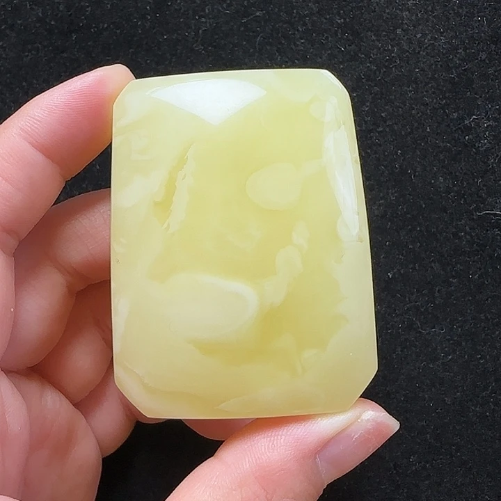 蜜蜡珠宝奇石未镶嵌