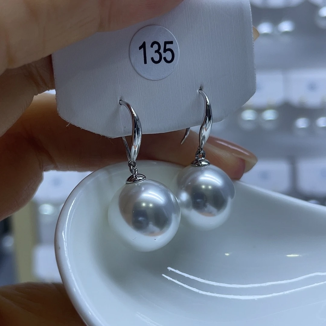 银S925镶嵌淡水珍珠耳饰