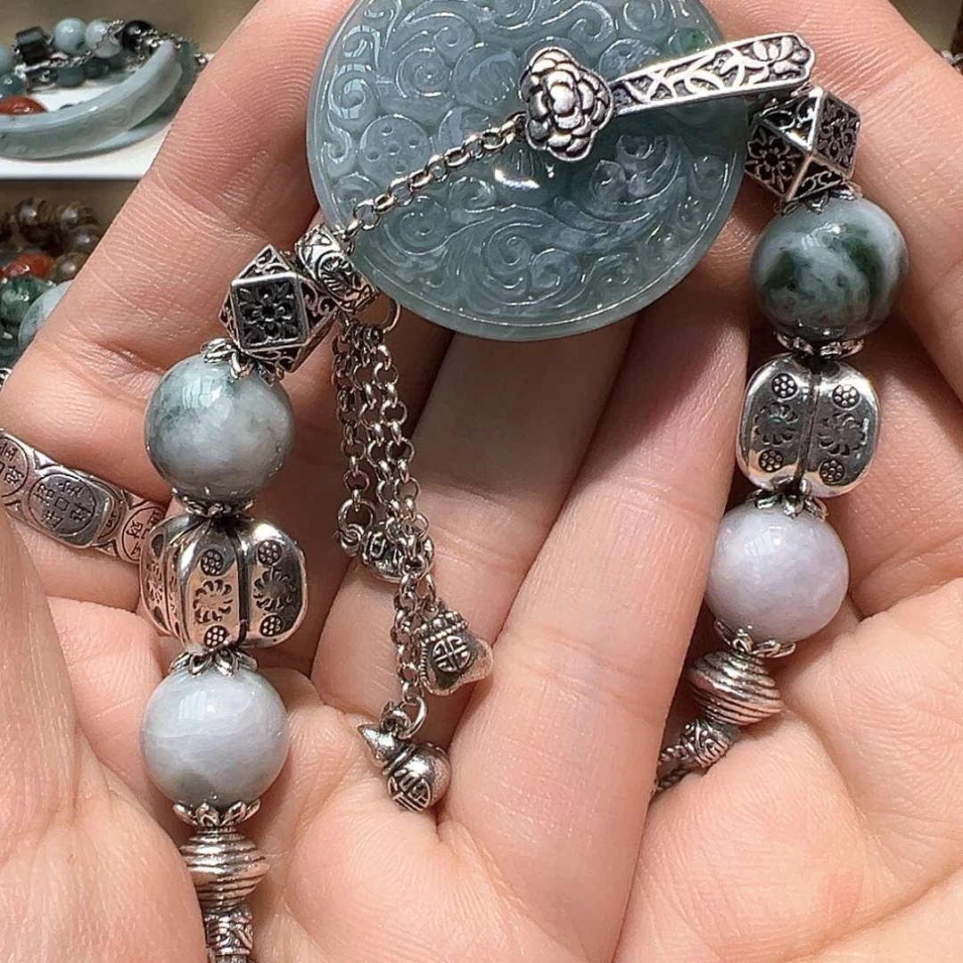 翡翠手链未镶嵌沁*