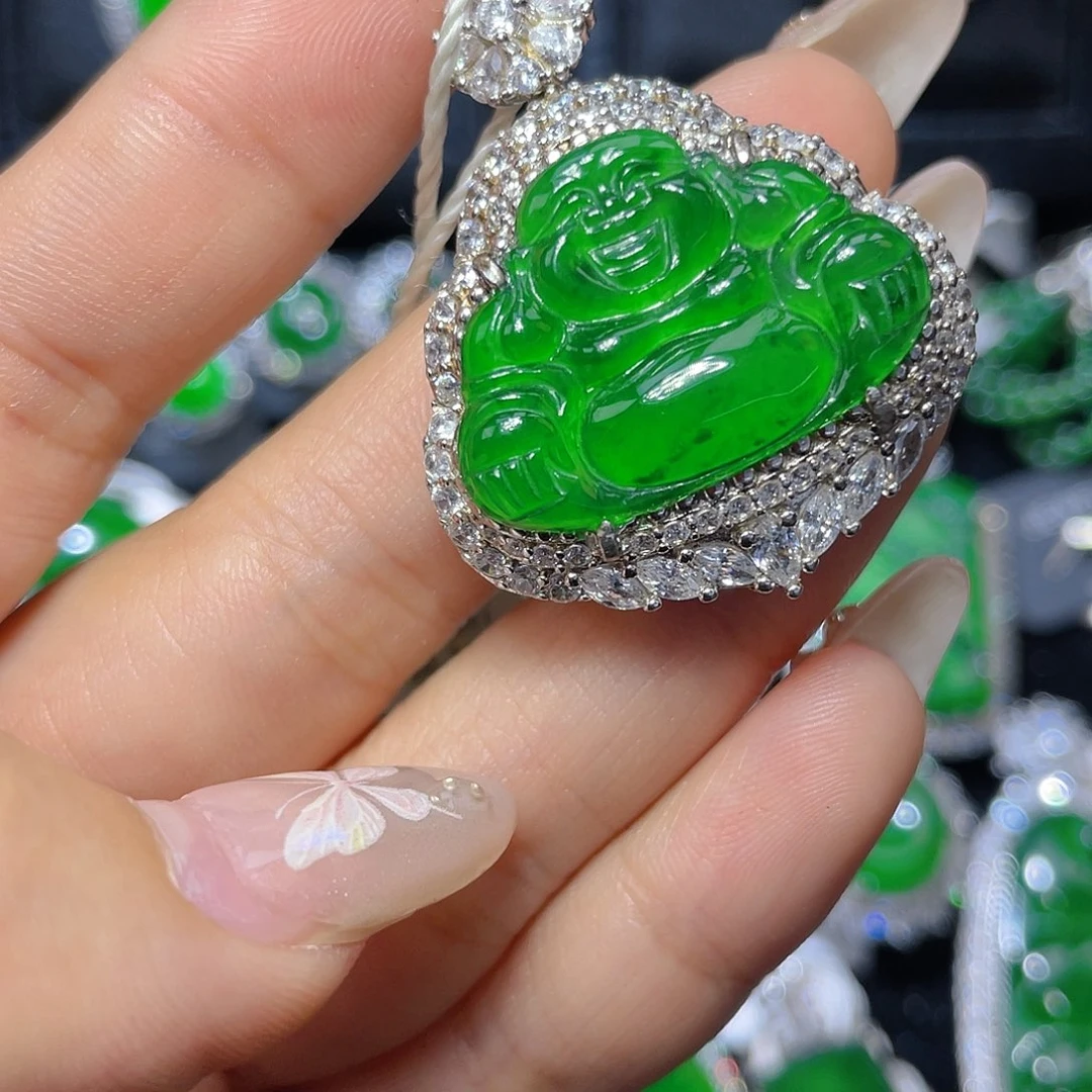 翡翠颈饰银S925镶嵌翡翠