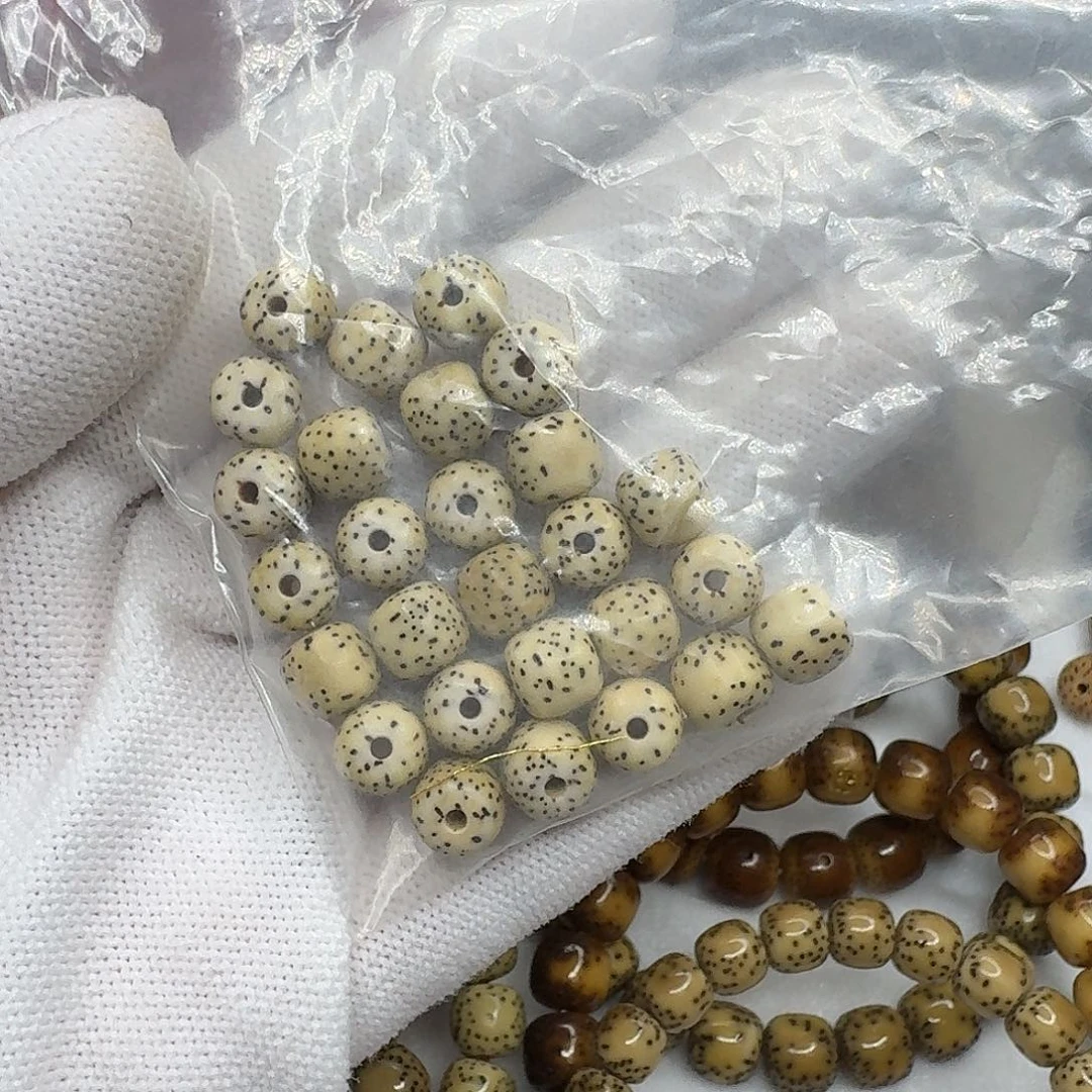 厌***丶手串星月菩提散珠