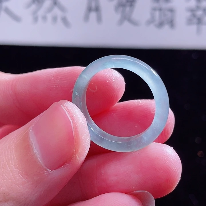 翡翠颈饰未镶嵌999999999