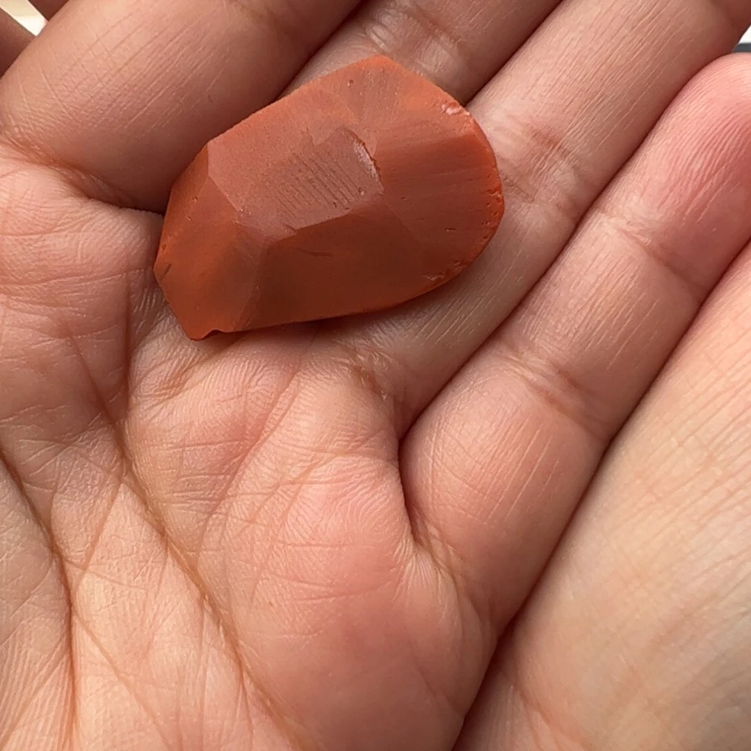 南红玛瑙111111未镶嵌八*9999