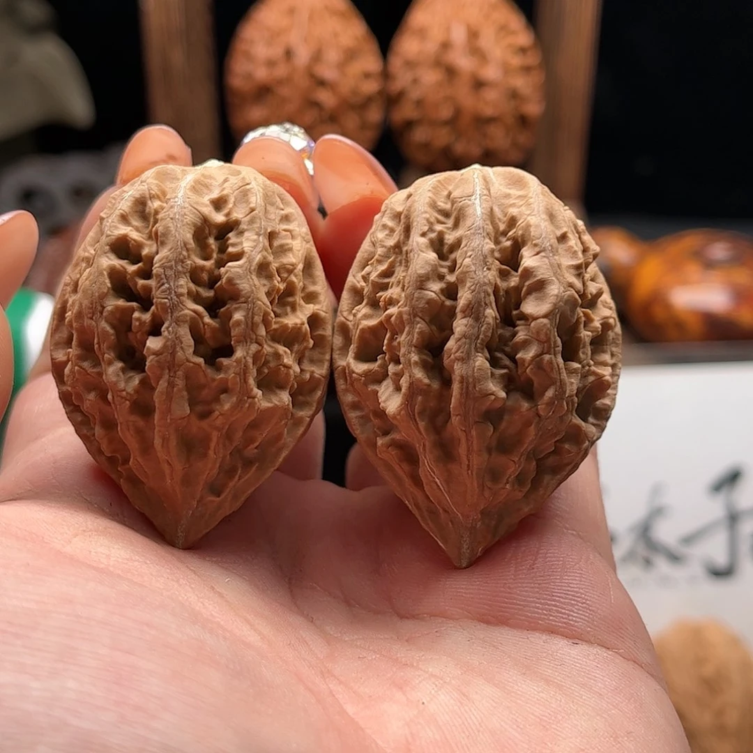 文玩核桃把件关东木子家楸大胖124