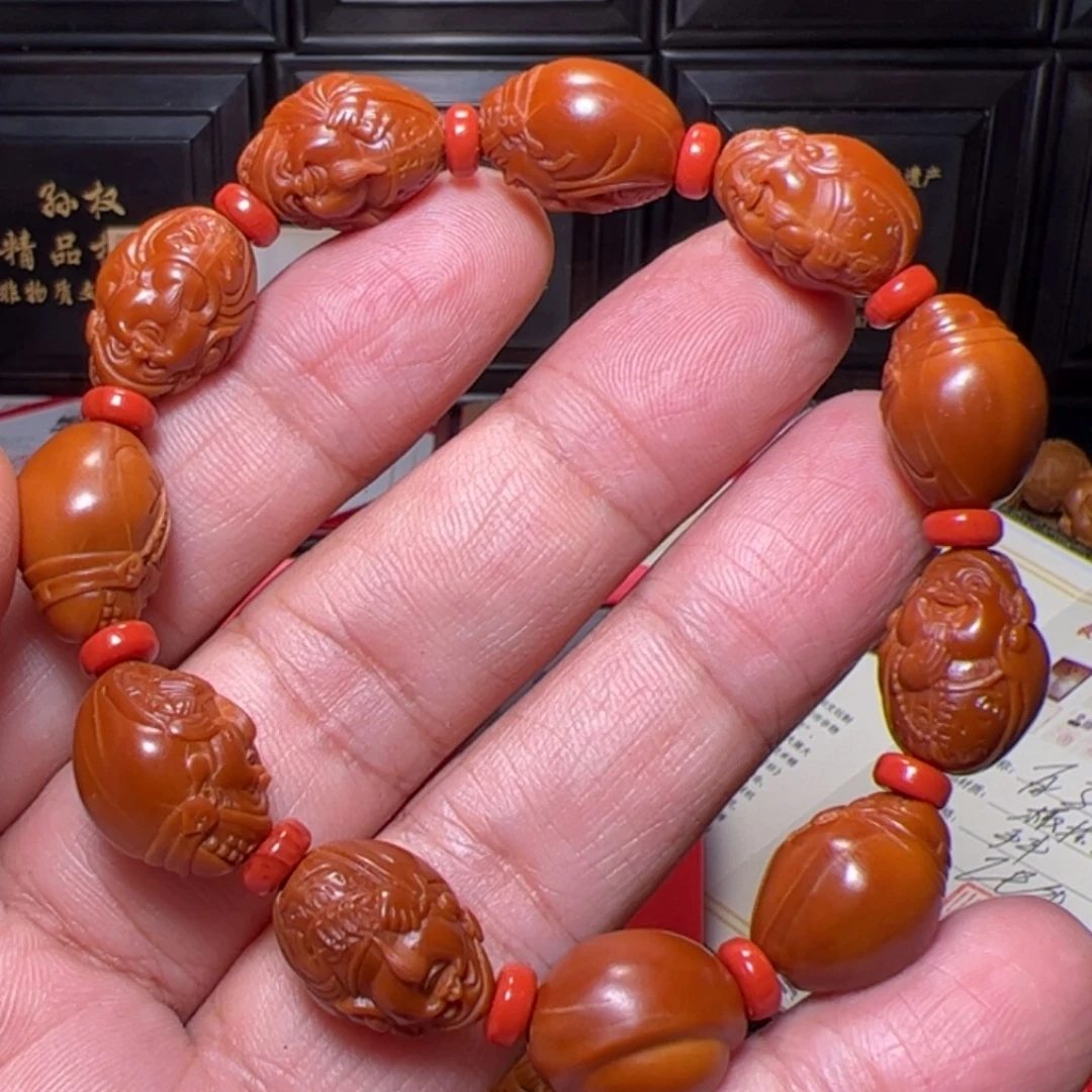 三***外手串橄榄核财源滚滚