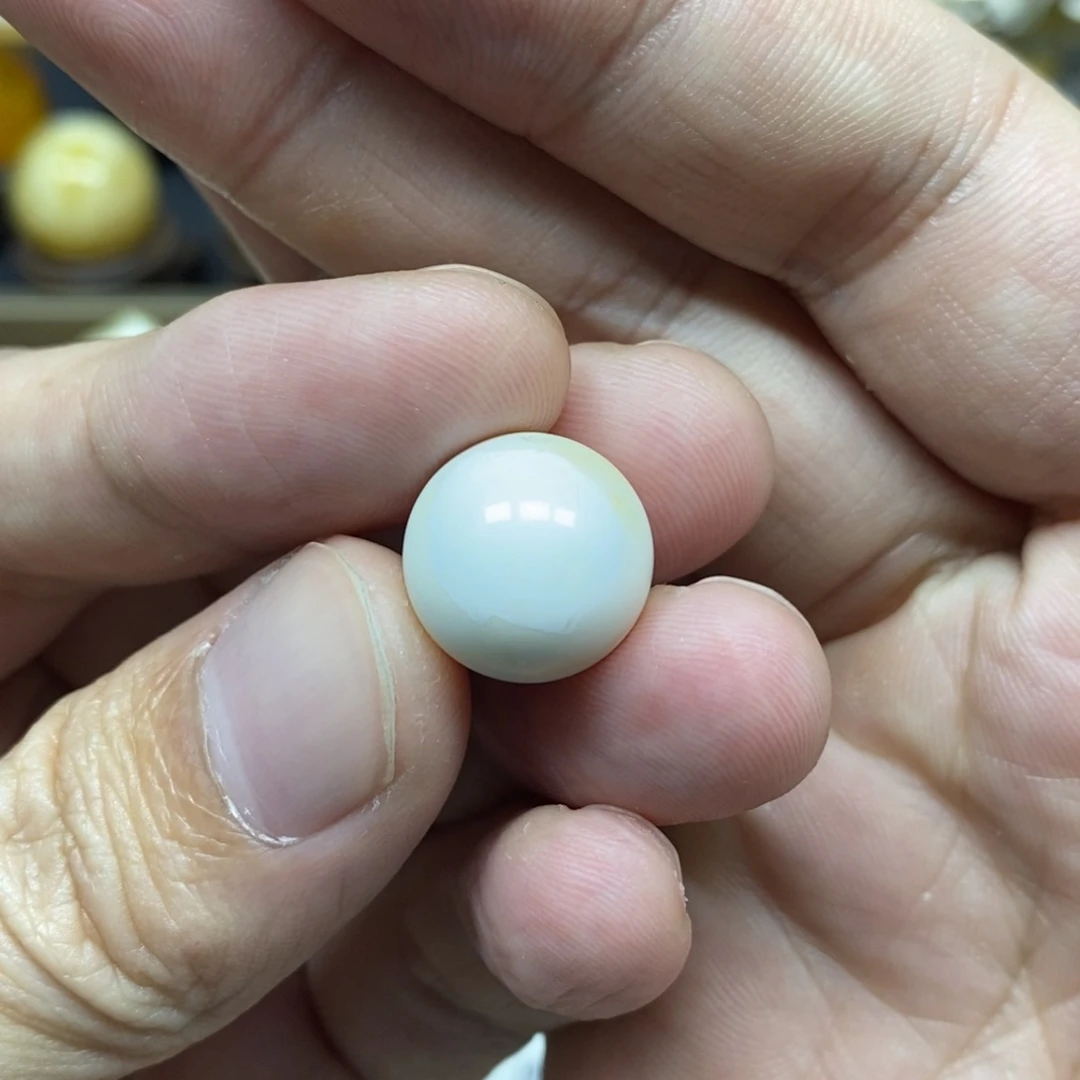 【闪购商品】琥珀手链未镶嵌我***过14圆珠