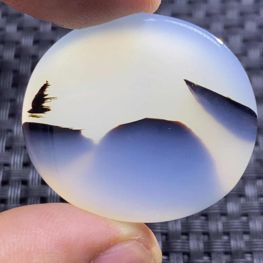 皓***马玛瑙/玉髓未镶嵌颈饰