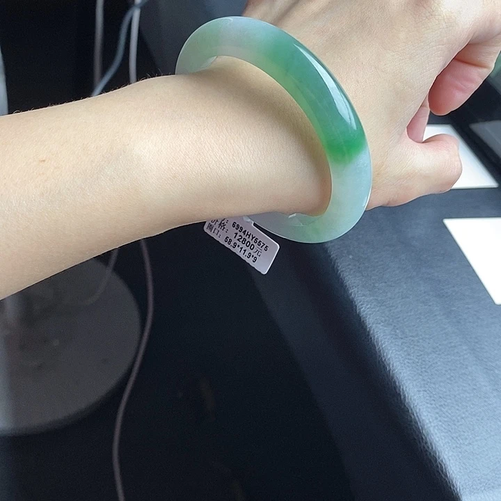 未镶嵌手镯翡翠58➕圈口