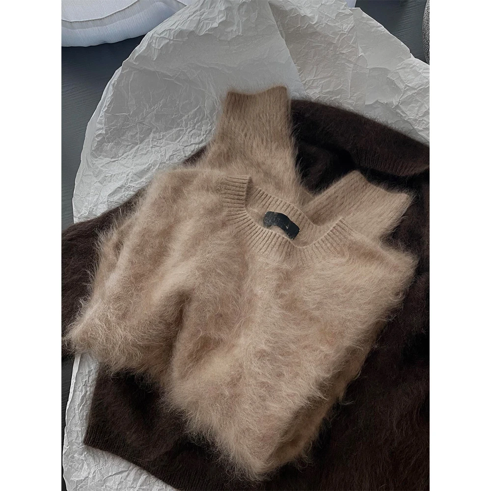 被惊艳到了！韩系咖色软糯圆领套头毛衣女秋冬季外穿加厚针织衫上